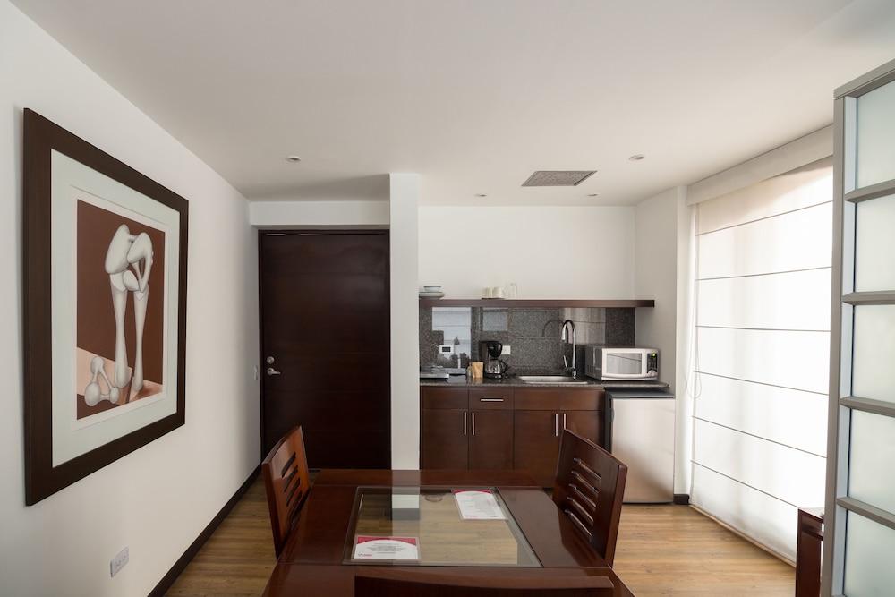 Suites Casa 95 بوغوتا المظهر الخارجي الصورة